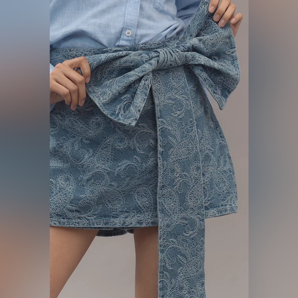 Avec Les Filles Embroidered Oversized Bow Jacquard Denim Skort